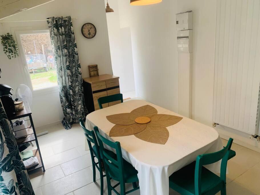 L'Ecolier Futuroscope 4 Personnes Apartment Beaumont  Bagian luar foto